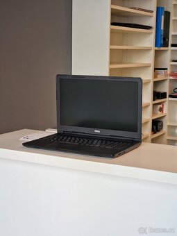 Dell Vostro 15 - 2