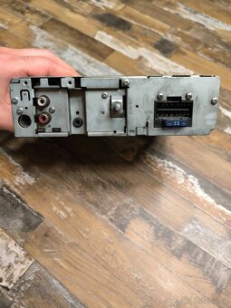 Auto rádio JVC - 2