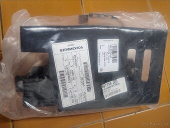 Držák ECU jednotky mtorou Octavia 3, Golf 7, 5Q0907411F - 2
