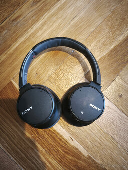 Bezdrátová sluchátka Sony WH-CH700N - 2
