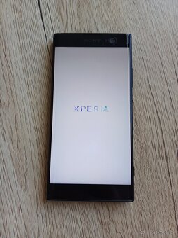 Sony xperia H3113 - 2