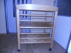 Přebalovací pult - 2