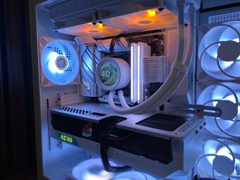 Herní PC Ryzen 7 7700 + RTX 4080 Super + 32GB RAM - 2