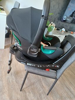 Britax Römer Baby Safe 3 i size - 2
