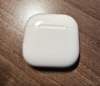 Apple AirPods 4 ANC - náhradní nabíjecí pouzdro/krabička - 2