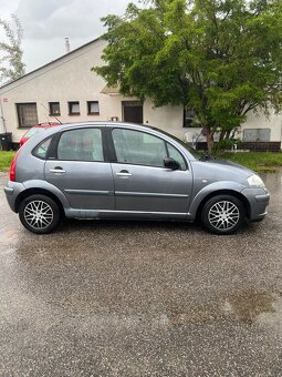 Citroen C3 1.4i 54kw výbava Exclusive - 2