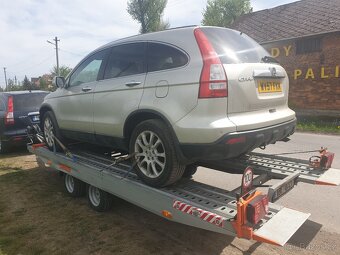 Honda CRV pred i poface na náhradní díly - 2