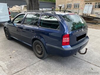 Škoda Octavia 1.8Turbo Style - Xenony - Webasto - tažné - 2