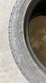 Barum Polaris 5 225/45 R17 94V - 2
