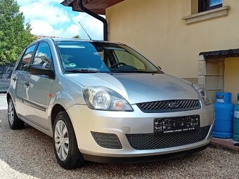 Ford fiesta - 2