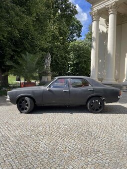 Ford Cortina MK3 1975 - 2