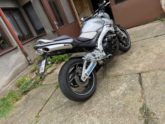 Suzuki Gsr 600 - 2