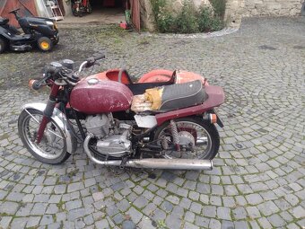 Jawa 350/634 sidecar - 2