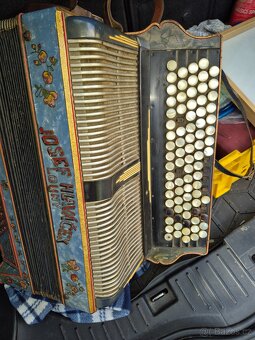 Prodám harmoniku - 2