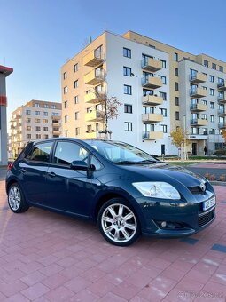 Toyota Auris 1.6 benzín 2007 r.v. - 2
