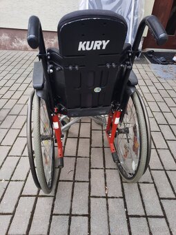 Dětský invalidní vozík - 2