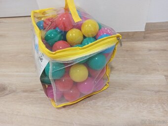 Míčky do suchého bazénu - 2