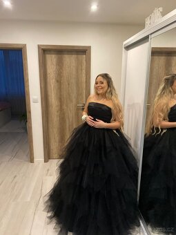 Černé maturitní šaty - 2
