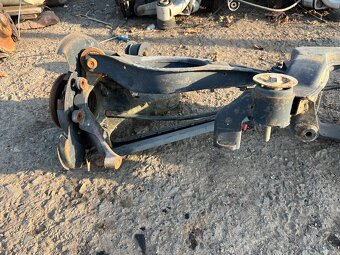 BMW E36 M3 S50B30 Zadní náprava - 2