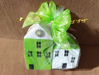 Domeček dřevěná dekorace - 2