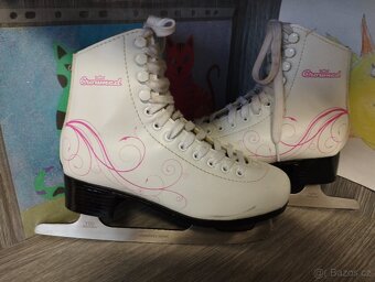 Dívčí brusle vel. 33 - 2