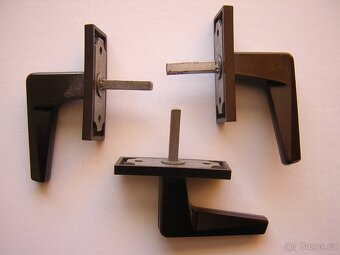 KLIČKA OKENNÍ BAKELITOVÁ - 3 KUSY - KLIČKY OKENNÍ BAKELITOVÉ - 2