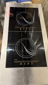 Indukční sporák se dvěma plotýnkami - 2