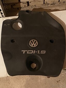 Kryt motoru golf iv - 2