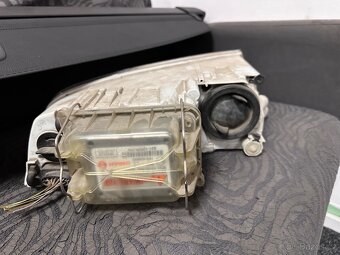 Škoda octavia 2 - XENONY ORIGINÁL - 2