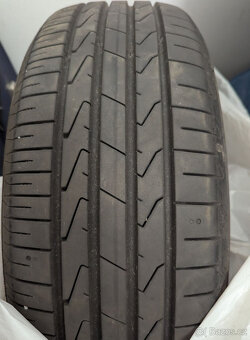 205/60 R16 92 H - 2