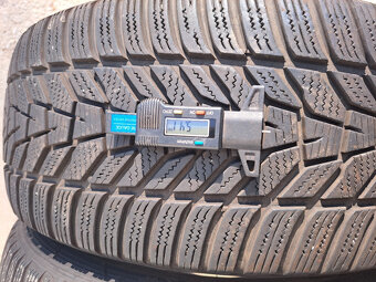 235/45 r18 98 V Hankook Winter icept evo 3 - 2