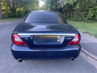 Jaguar xj 2.7d lo g x358 - 2
