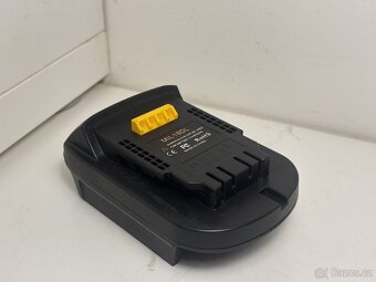 Redukce Milwaukee na nářadí DeWALT 18V - 2