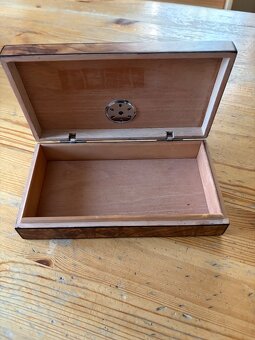 humidor na doutníky - 2