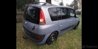 Renault Espace IV 2,2 dci - 2