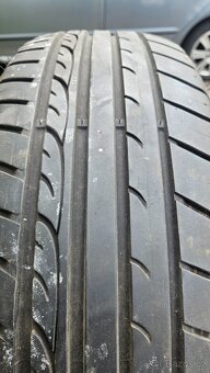 215/65R16 - 2