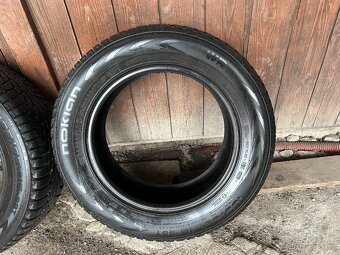 Prodám gumy 185/65/15. - 2