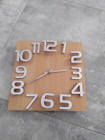 Nové JVD dřevěné hodiny s velkými čísly - 2