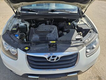 Hyundai Santa Fe 2.2 CRDI 145kw AWD automat 2010 - 2
