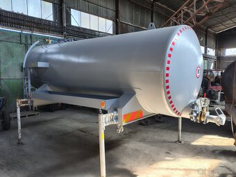 CISTERNOVÁ NÁSTAVBA TATRA 815 AGRO - 2