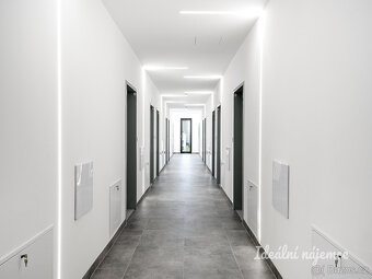 Pronájem bytu 2+kk, Za černým mostem, Kyje, 22000 Kč/měs, 37 - 2