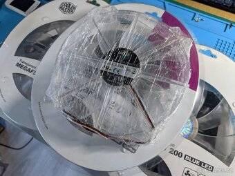 Cooler Master Mega Flow 200 Blue Case Fan '700 RPM, 200mm - 2