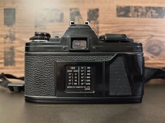 Kinofilmová zrcadlovka Minolta X700 + Objektivy - 2