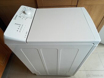 Pračka Indesit - 2