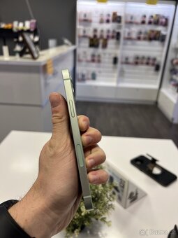 Apple iPhone 12 128GB Green - 2
