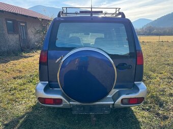 rozprodám na náhradní díly Nissan terrano II 2.7TD, 92kW. - 2