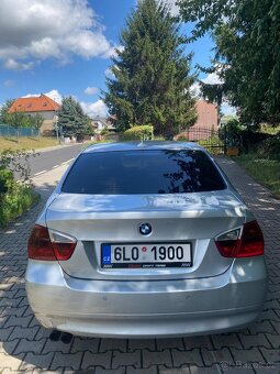 BMW E90 - 2