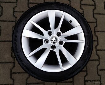 Alu kola originál Škoda Octavia III 5x112 R17 Trius - 2