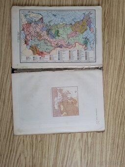 školní atlas - 2