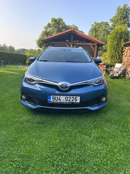 Toyota Auris 1.8 hybrid kombi - 2